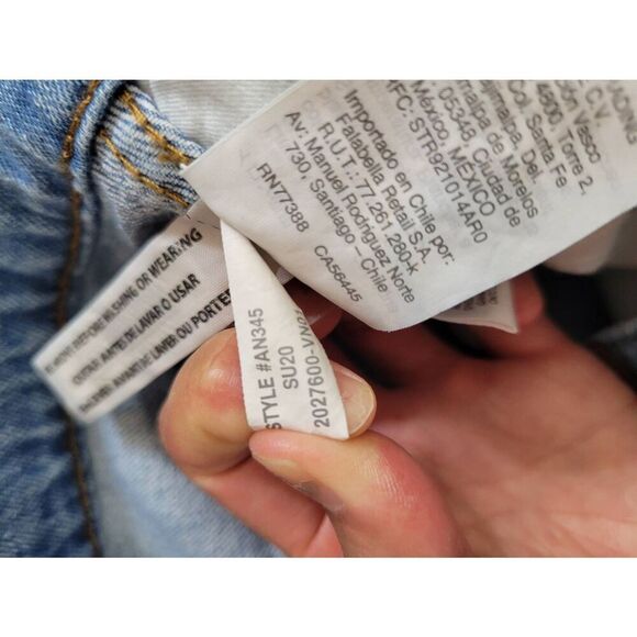 Madewell 11" High-Rise Flare Jeans in Conwell Wash 26  $135 - Picture 10 of 11